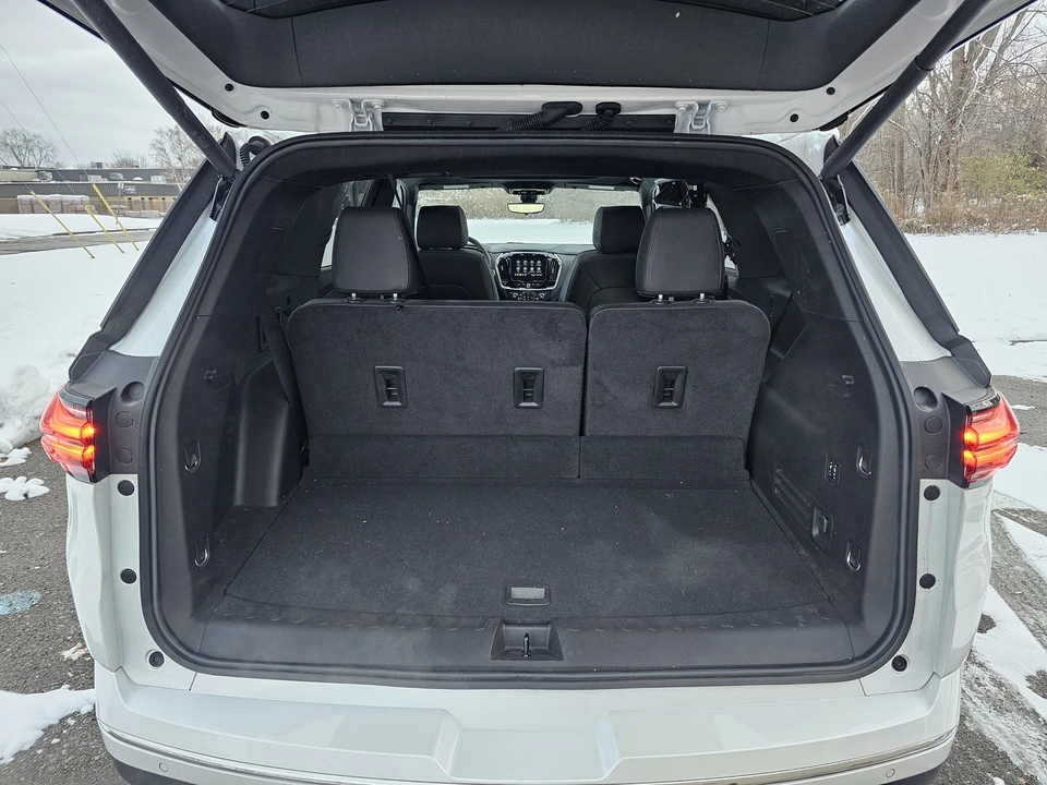 2023 Chevrolet Traverse - Image 20 of 21