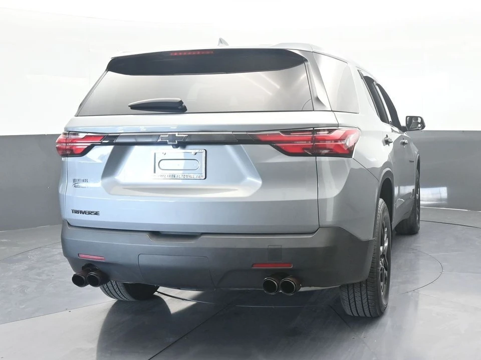 2023 Chevrolet Traverse - Image 5 of 12