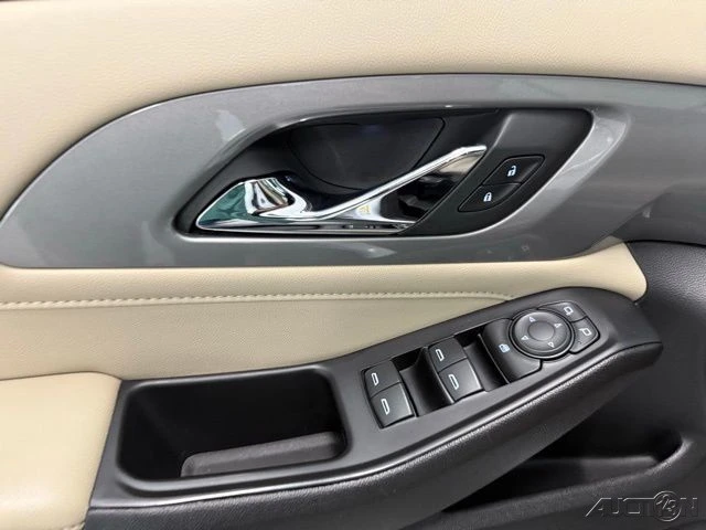 2023 Chevrolet Traverse - Image 14 of 21