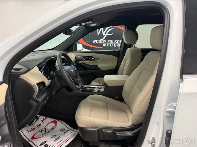 2023 Chevrolet Traverse - Image 9 of 21