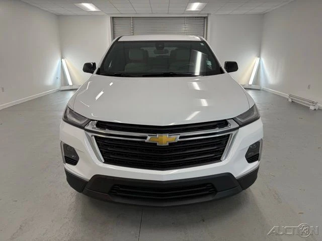 2023 Chevrolet Traverse - Image 2 of 21