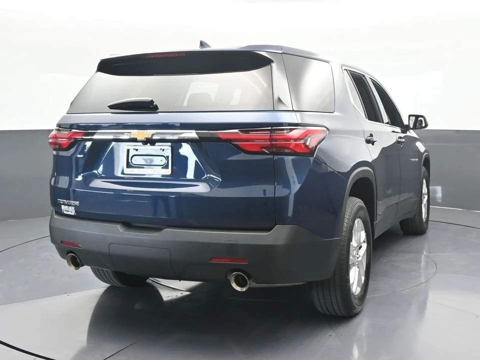 2023 Chevrolet Traverse - Image 5 of 12