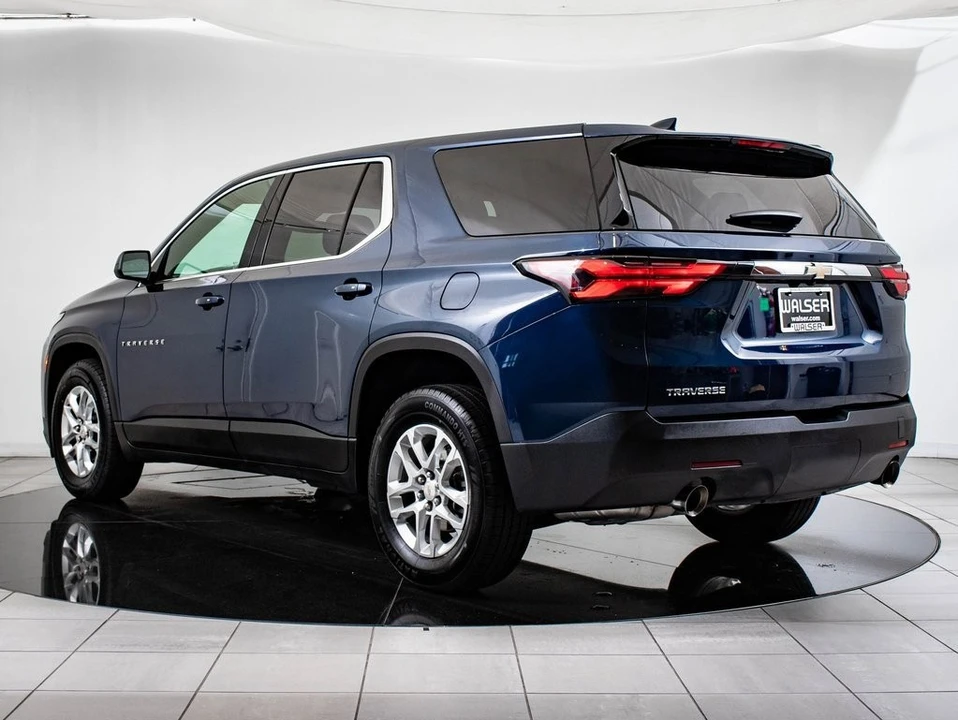 2023 Chevrolet Traverse - Image 6 of 21