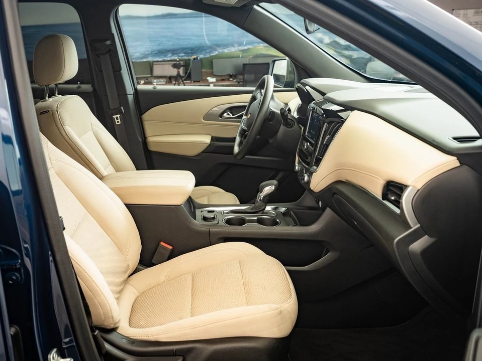 2023 Chevrolet Traverse - Image 20 of 21