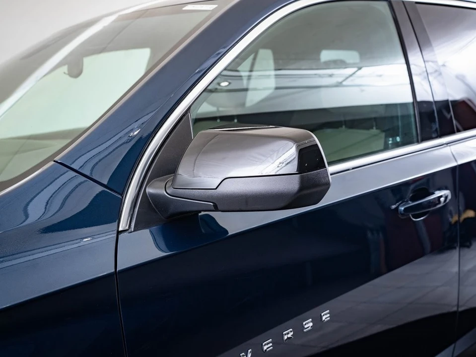 2023 Chevrolet Traverse - Image 15 of 21