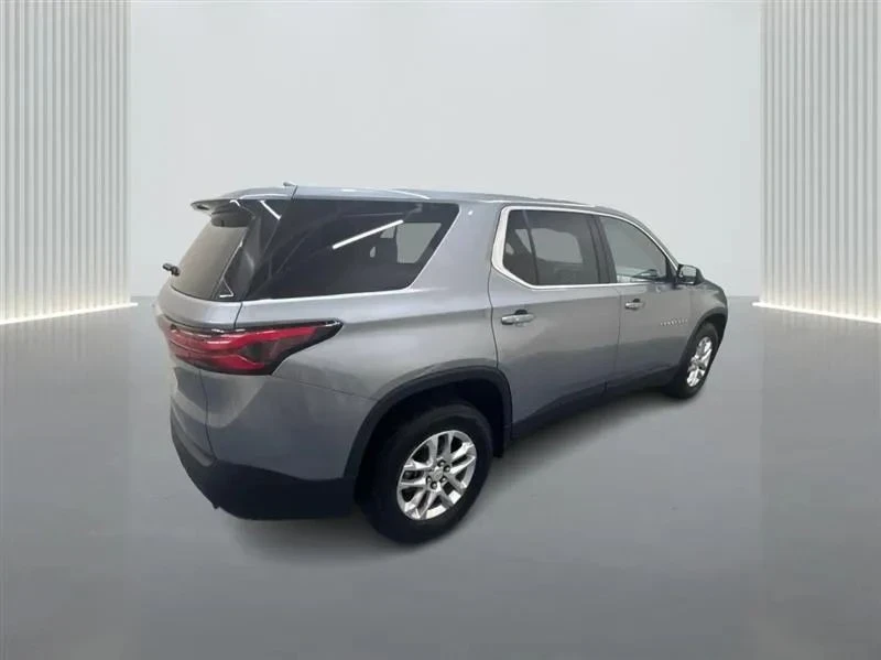 2023 Chevrolet Traverse - Image 5 of 12