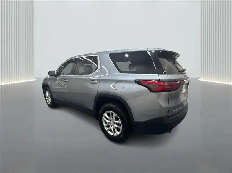 2023 Chevrolet Traverse - Image 3 of 12