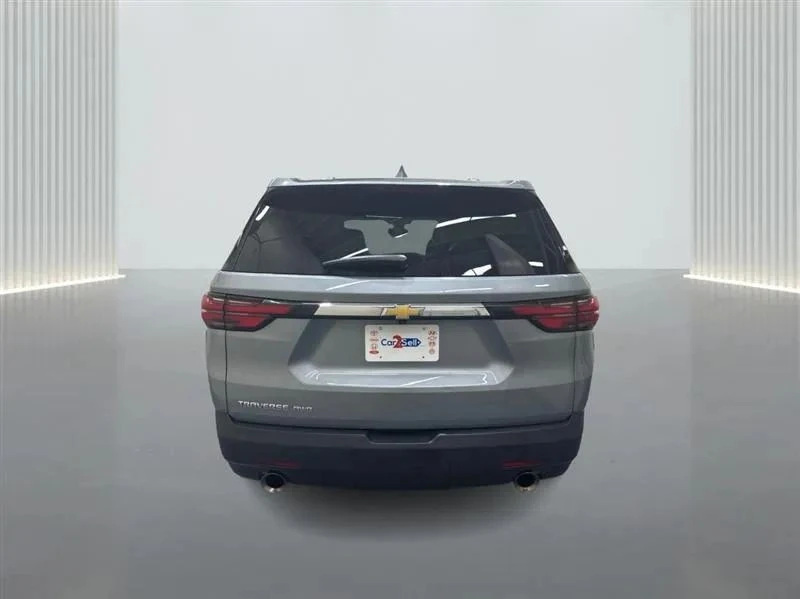 2023 Chevrolet Traverse - Image 4 of 12
