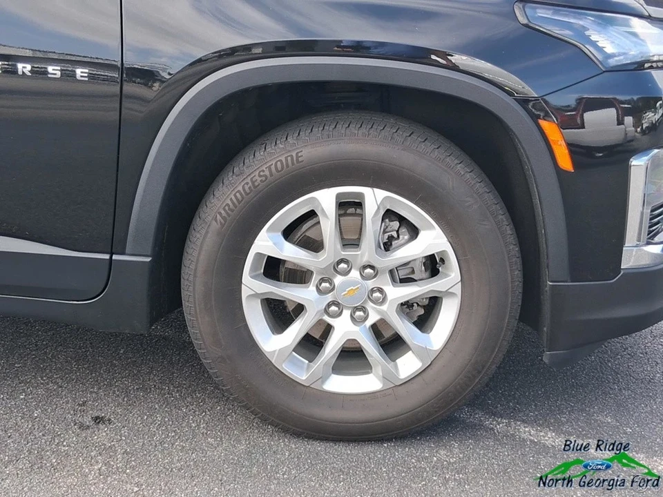 2023 Chevrolet Traverse - Image 9 of 21