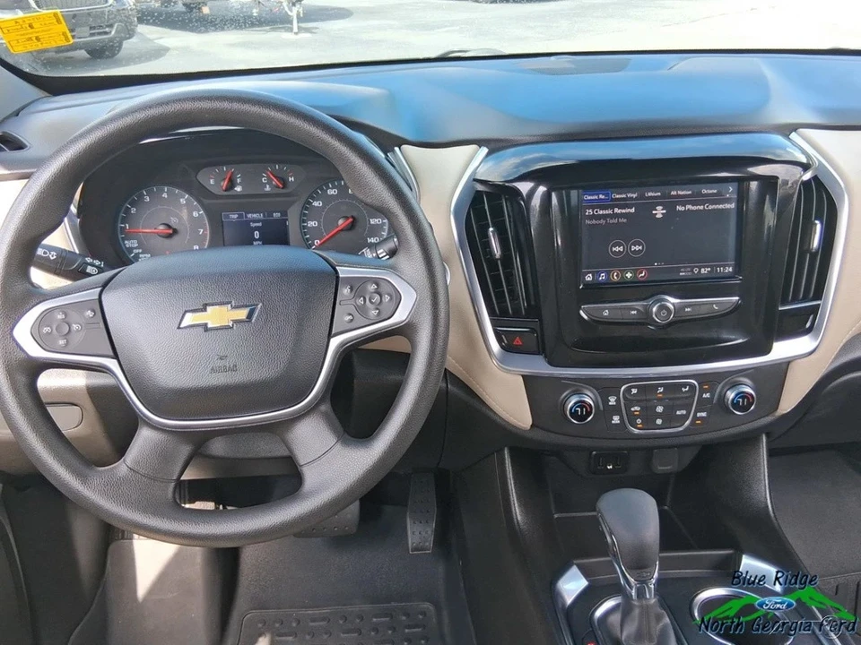 2023 Chevrolet Traverse - Image 16 of 21