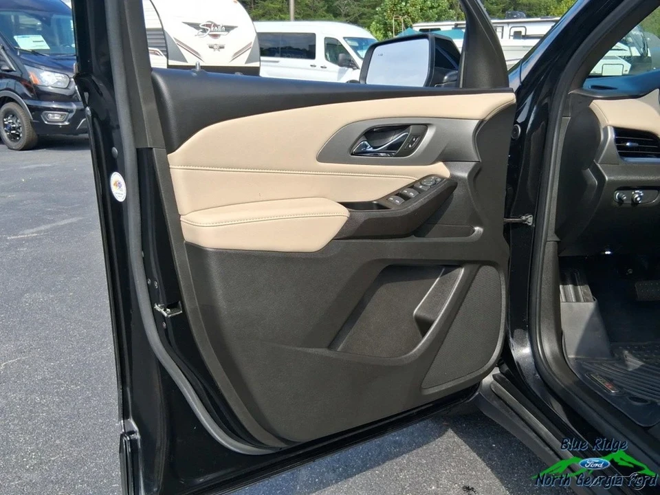 2023 Chevrolet Traverse - Image 10 of 21