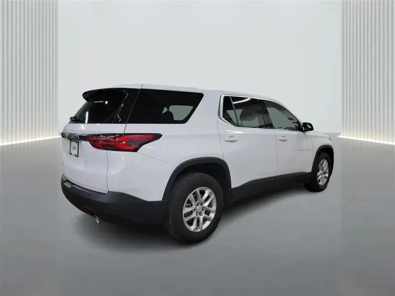 2023 Chevrolet Traverse - Image 5 of 12