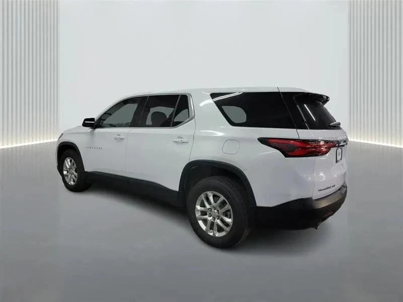 2023 Chevrolet Traverse - Image 3 of 12