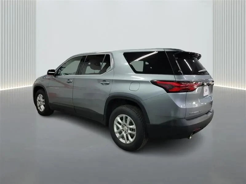 2023 Chevrolet Traverse - Image 3 of 12