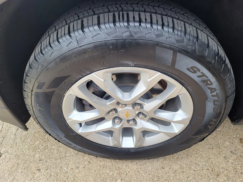2023 Chevrolet Traverse - Image 17 of 18