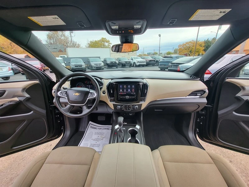 2023 Chevrolet Traverse - Image 13 of 18