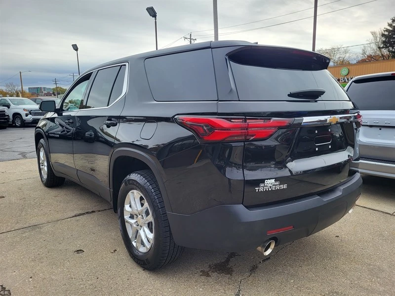 2023 Chevrolet Traverse - Image 5 of 18
