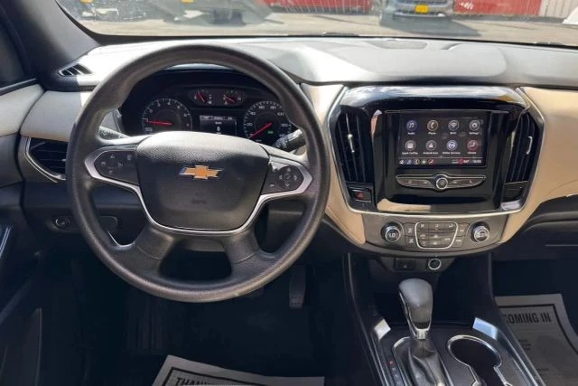 2023 Chevrolet Traverse - Image 11 of 17