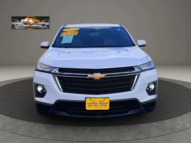 2023 Chevrolet Traverse - Image 2 of 17