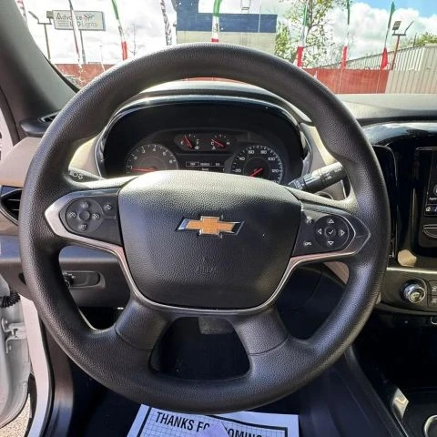 2023 Chevrolet Traverse - Image 13 of 17
