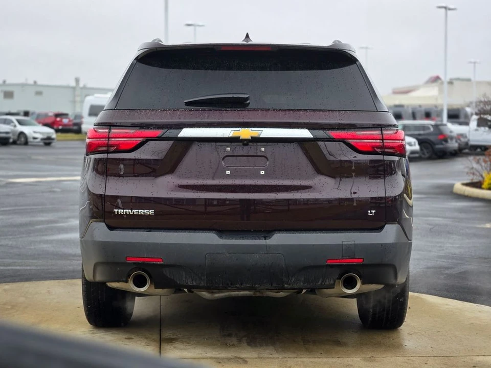 2023 Chevrolet Traverse - Image 6 of 12