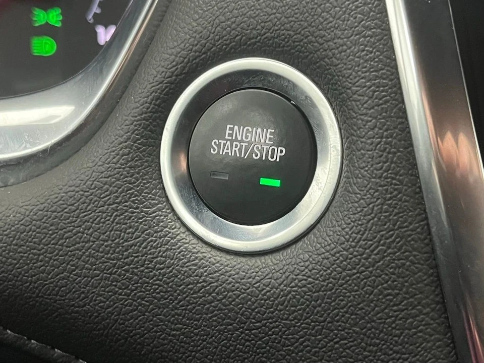 2023 Chevrolet Traverse - Image 6 of 12