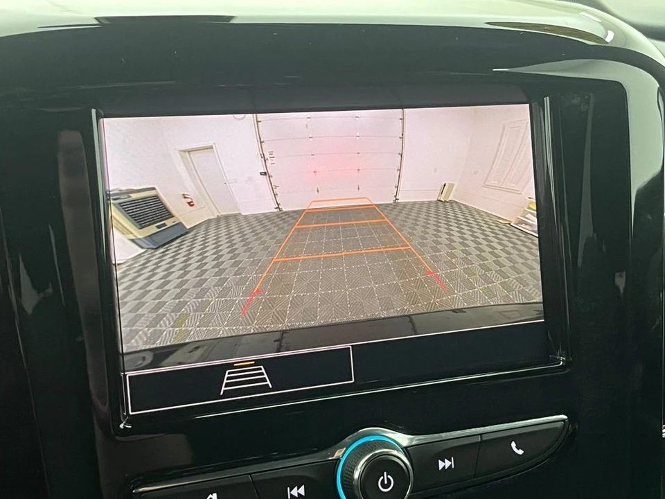 2023 Chevrolet Traverse - Image 5 of 12