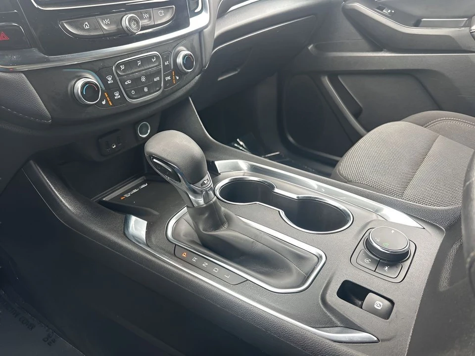 2023 Chevrolet Traverse - Image 20 of 21