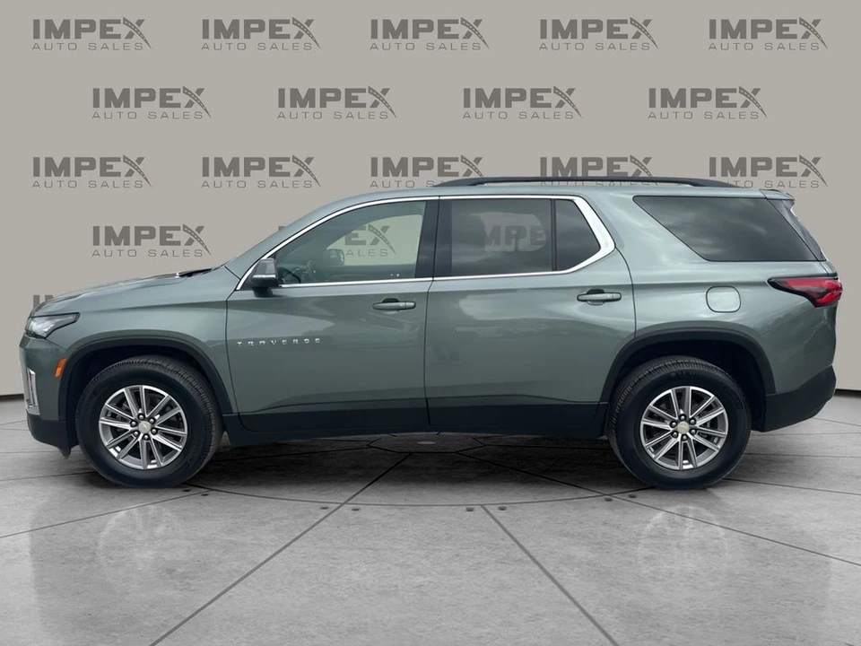 2023 Chevrolet Traverse - Image 2 of 21