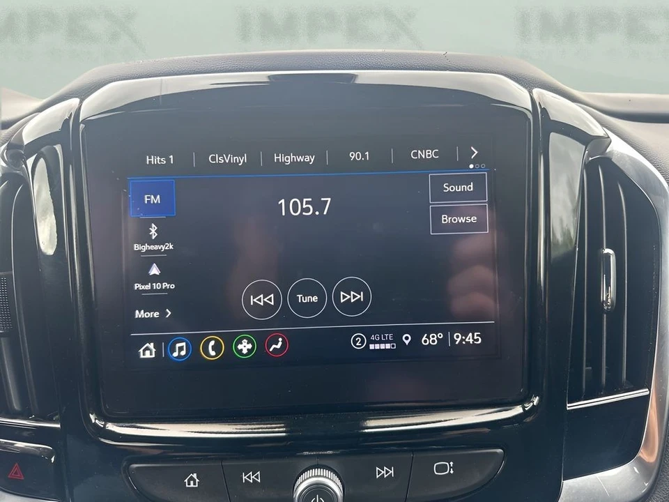 2023 Chevrolet Traverse - Image 17 of 21
