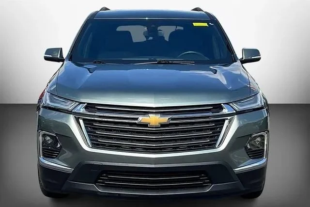 2023 Chevrolet Traverse - Image 4 of 12