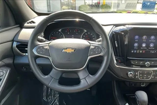 2023 Chevrolet Traverse - Image 7 of 12