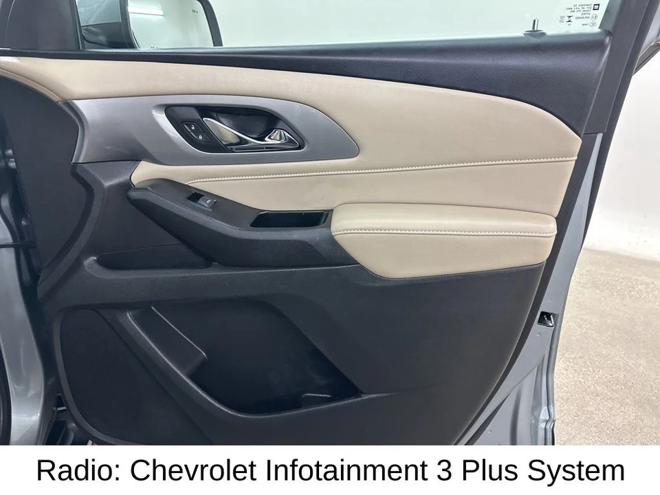 2023 Chevrolet Traverse - Image 21 of 31