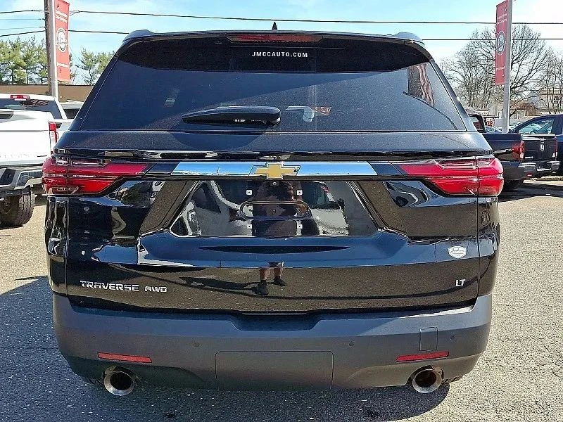 2023 Chevrolet Traverse - Image 6 of 12
