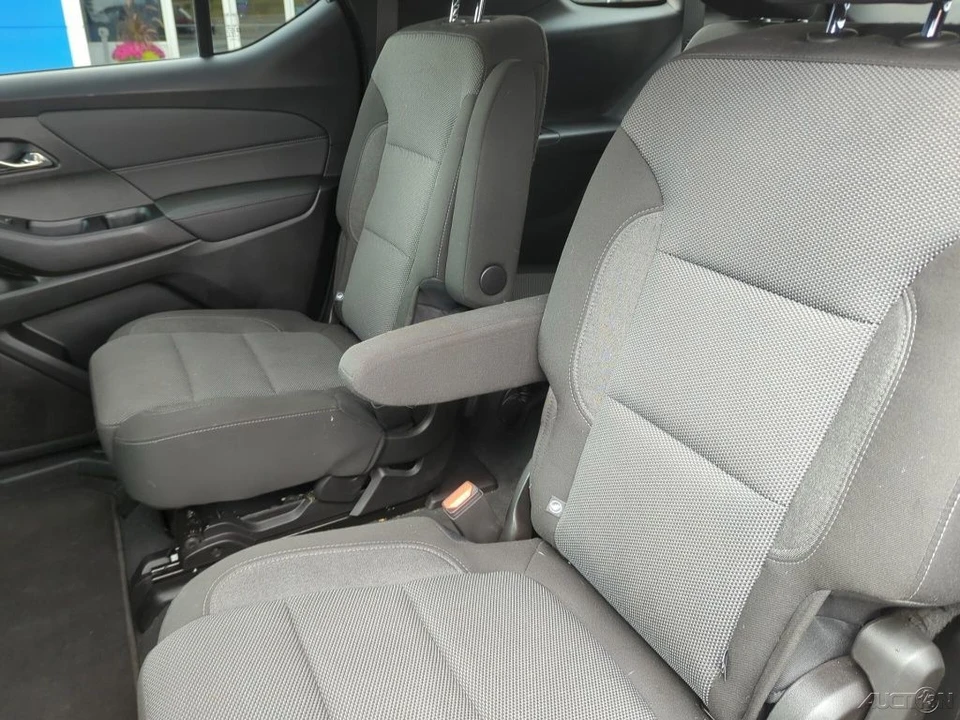 2023 Chevrolet Traverse - Image 16 of 19
