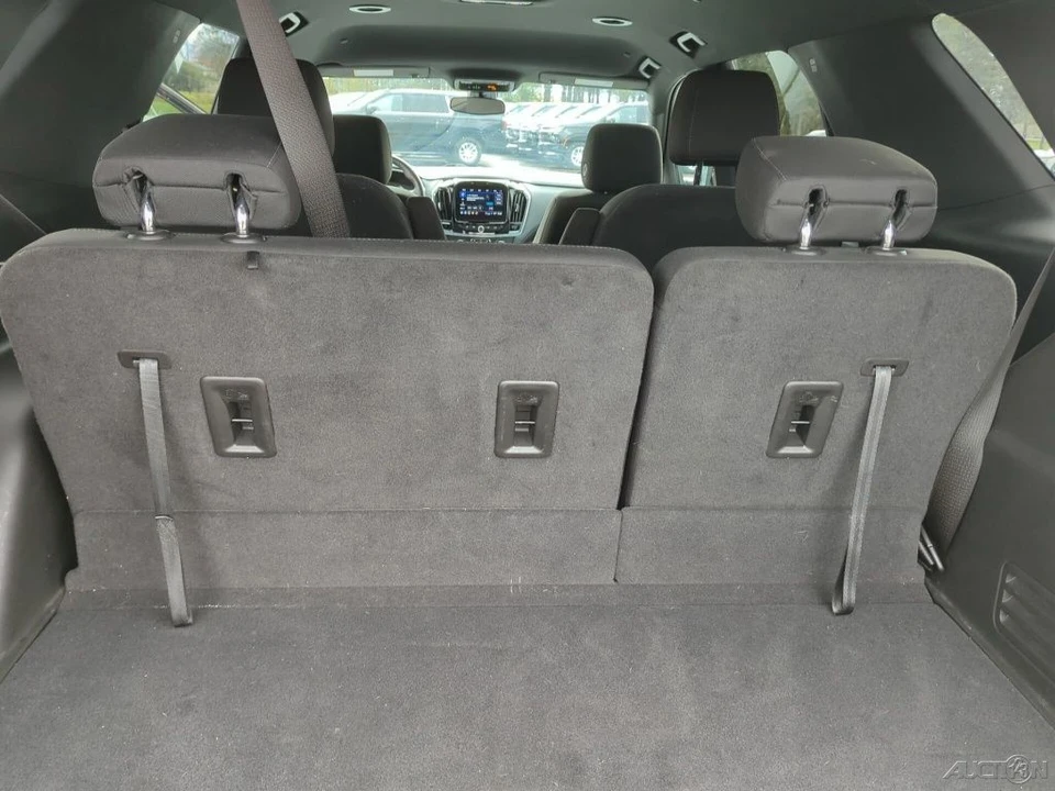 2023 Chevrolet Traverse - Image 18 of 19