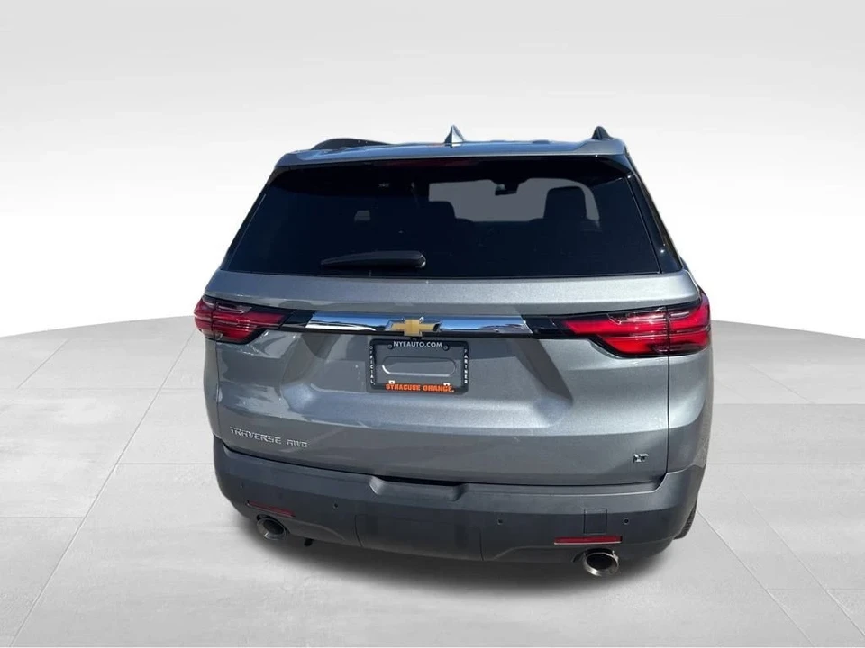 2023 Chevrolet Traverse - Image 4 of 12