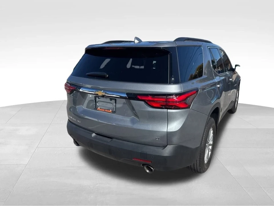2023 Chevrolet Traverse - Image 5 of 12