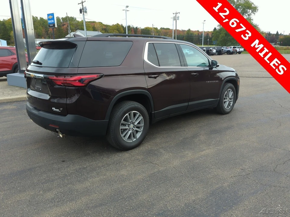 2023 Chevrolet Traverse - Image 4 of 12