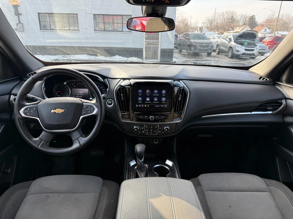 2023 Chevrolet Traverse - Image 10 of 20