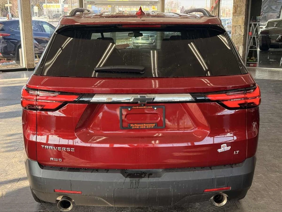 2023 Chevrolet Traverse - Image 14 of 21