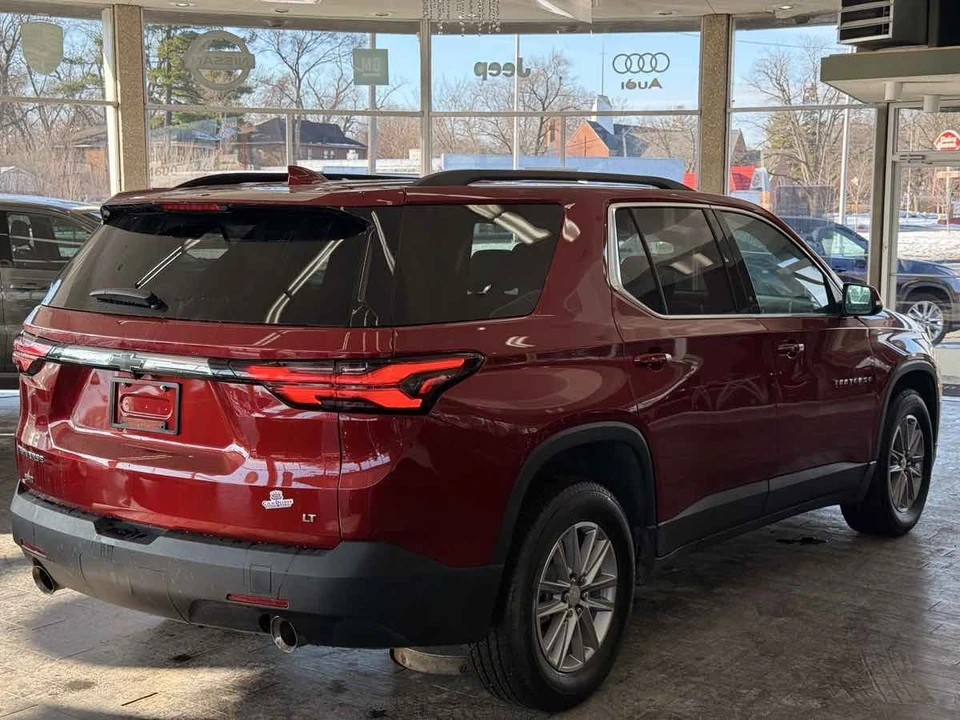 2023 Chevrolet Traverse - Image 11 of 21