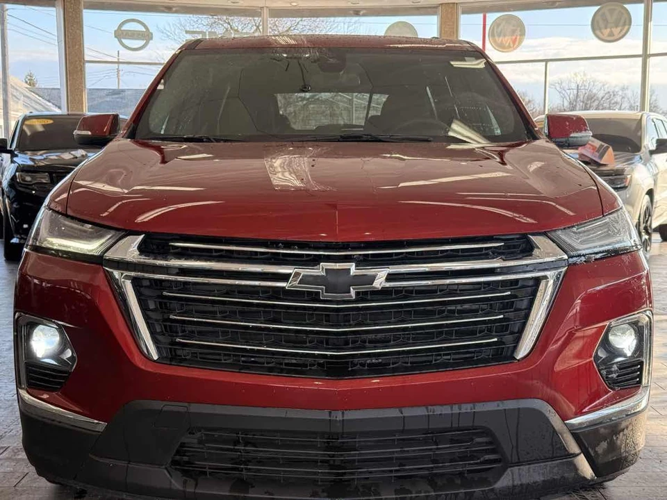 2023 Chevrolet Traverse - Image 4 of 21