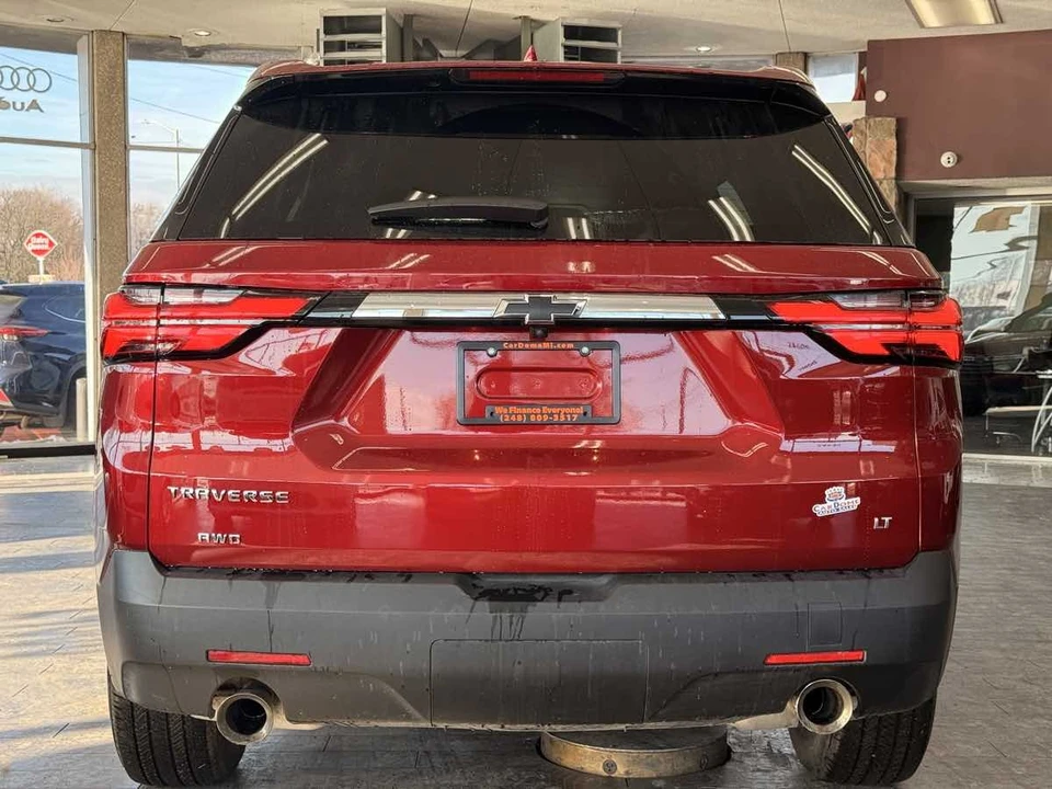 2023 Chevrolet Traverse - Image 15 of 21