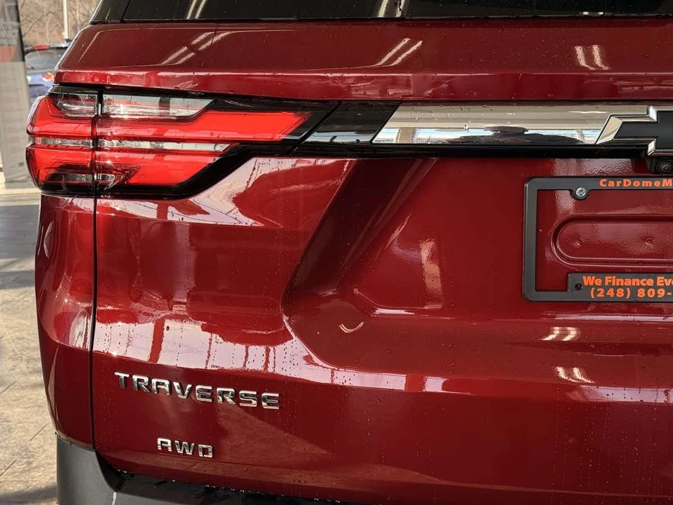 2023 Chevrolet Traverse - Image 18 of 21