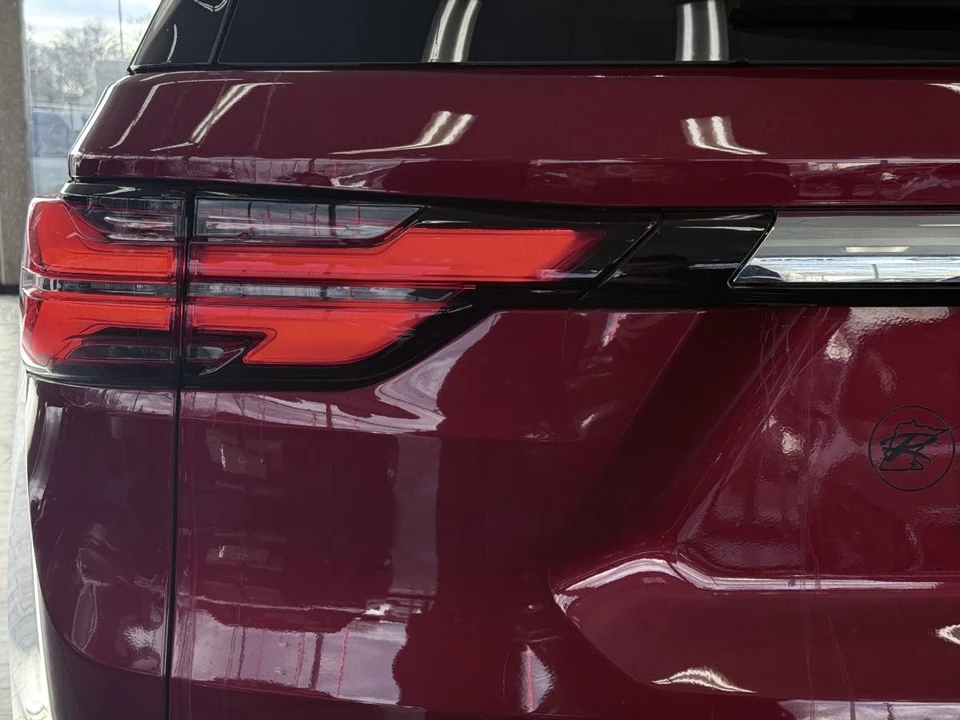 2023 Chevrolet Traverse - Image 18 of 21