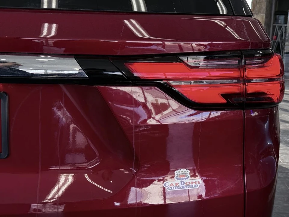 2023 Chevrolet Traverse - Image 17 of 21