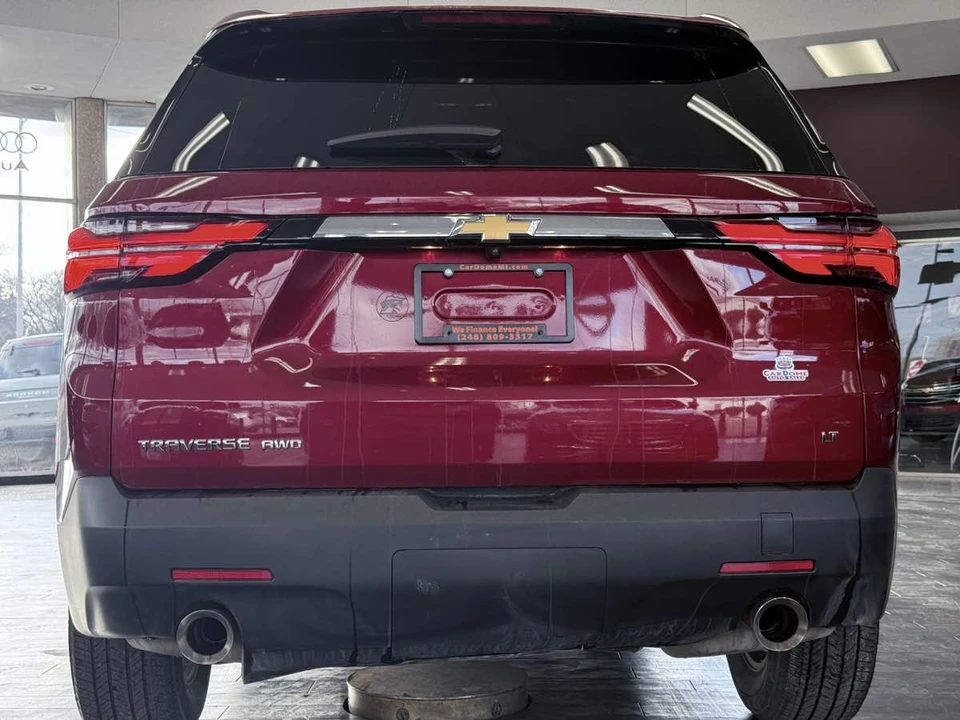 2023 Chevrolet Traverse - Image 15 of 21