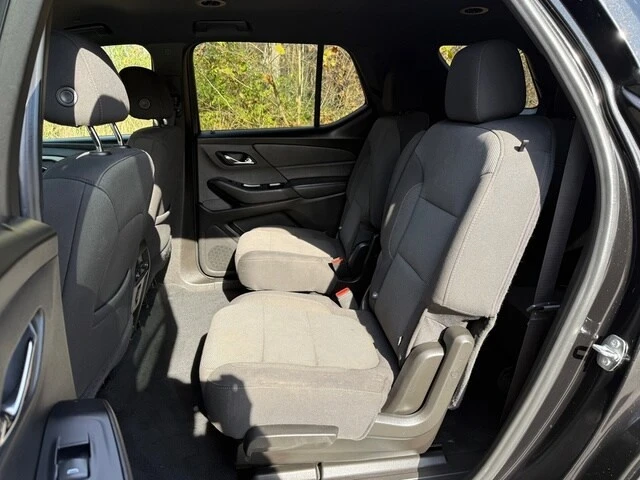 2023 Chevrolet Traverse - Image 15 of 21