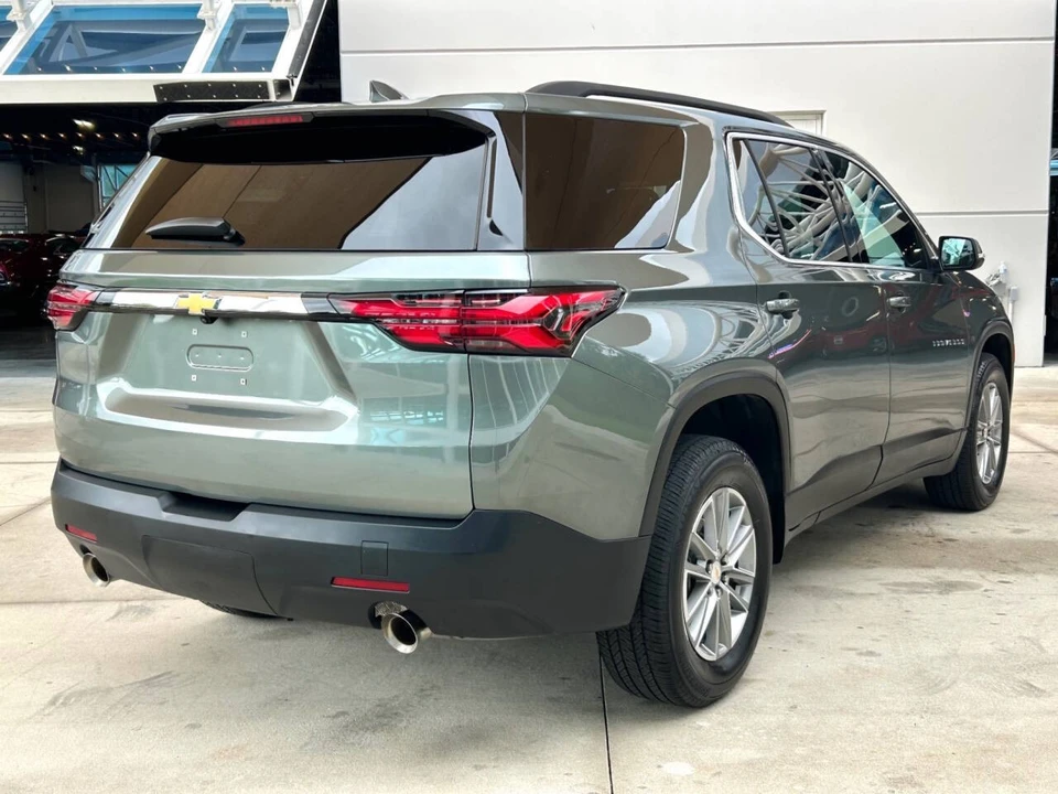 2023 Chevrolet Traverse - Image 5 of 21